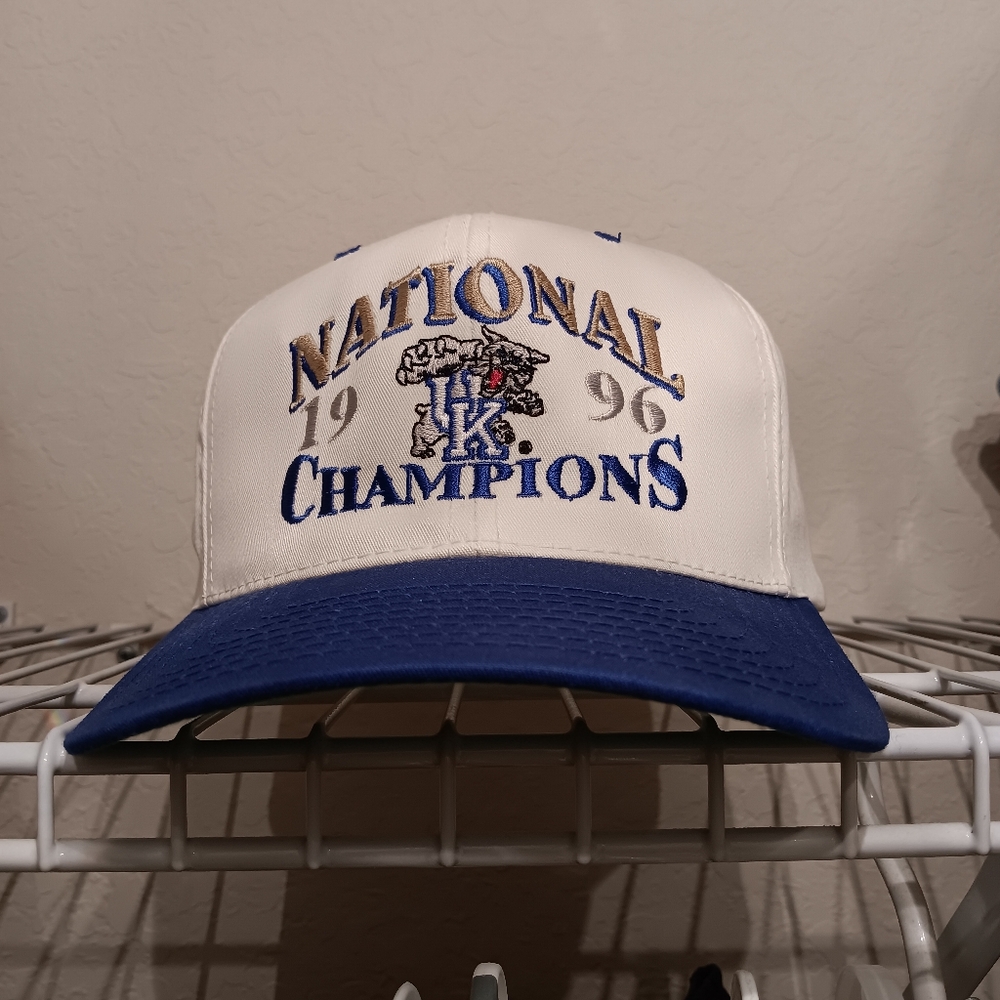 Vintage twin enterprises 1996 Kentucky Wildcat National Champions basketball hat